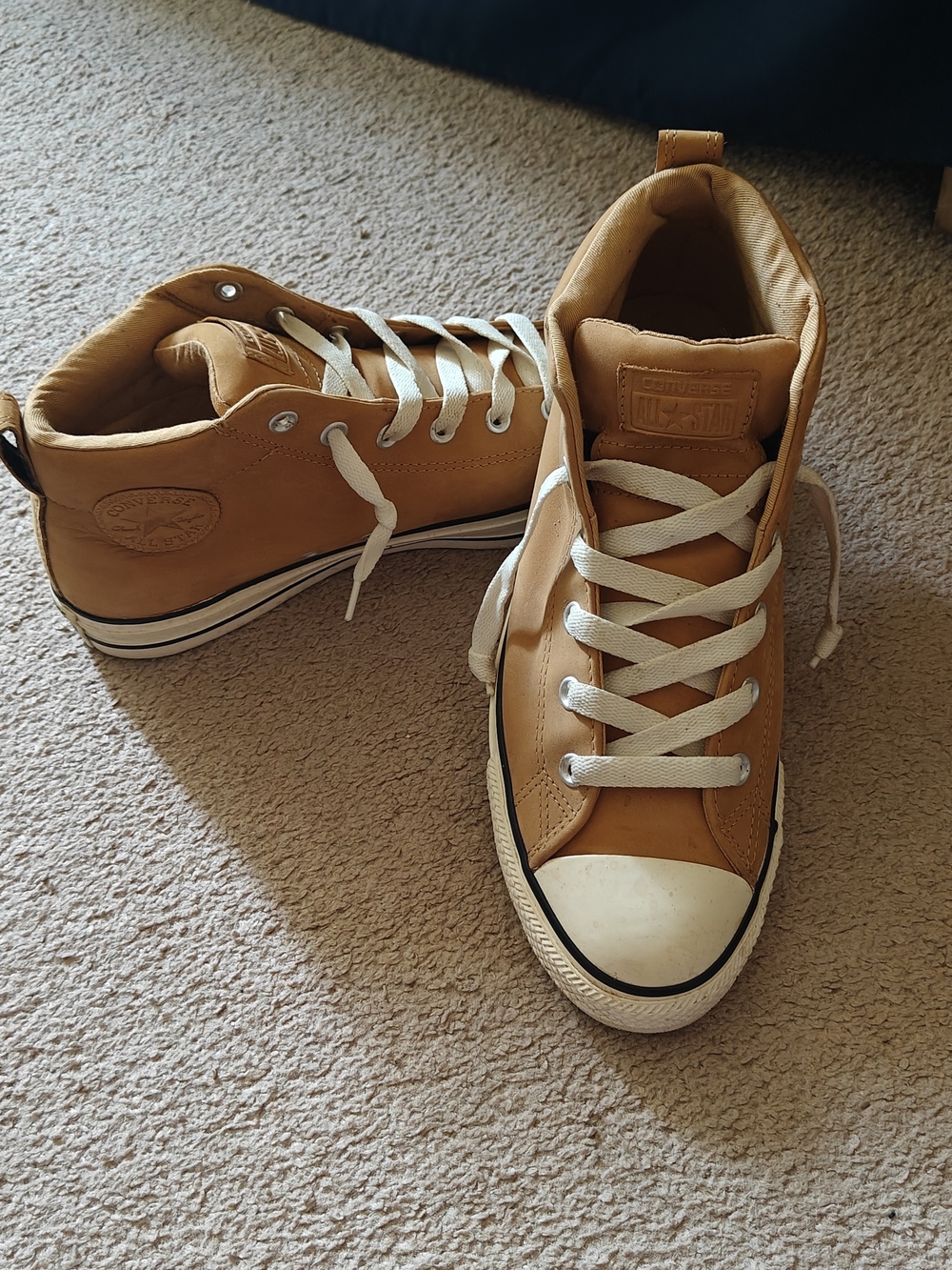 Converse Men’s Tan High-Top Sneakers with Cream Laces - Picture 6 of 7